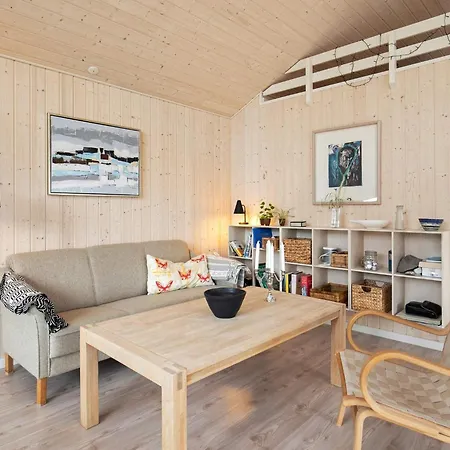 5 Person Holiday In Haarby Brunshuse